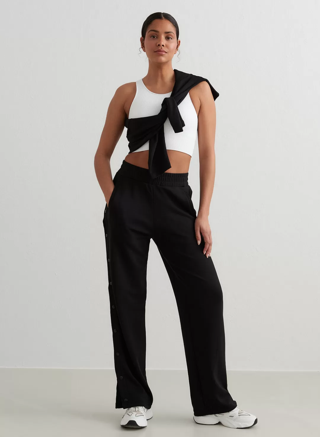 AIM’N Comfy Buttoned Pants Black Hot