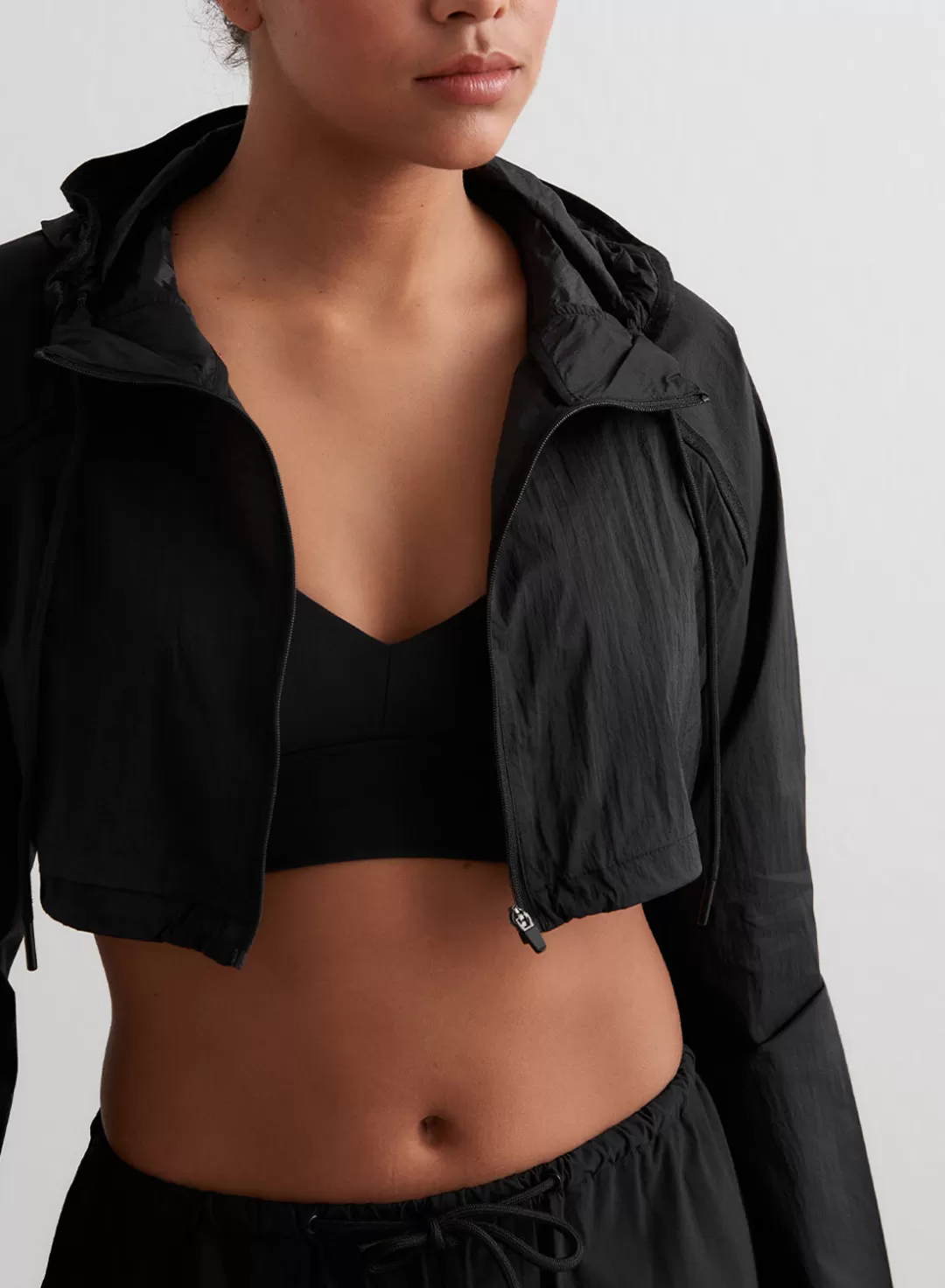 AIM’N Cropped Jacket Black Hot