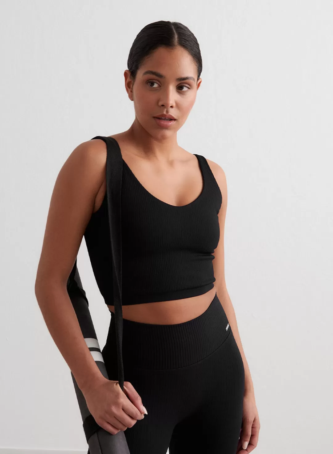 AIM’N Ribbed Seamless Bralette Black Clearance