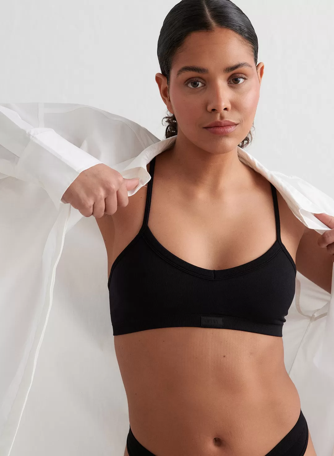 AIM’N Seamless Bra Black Shop