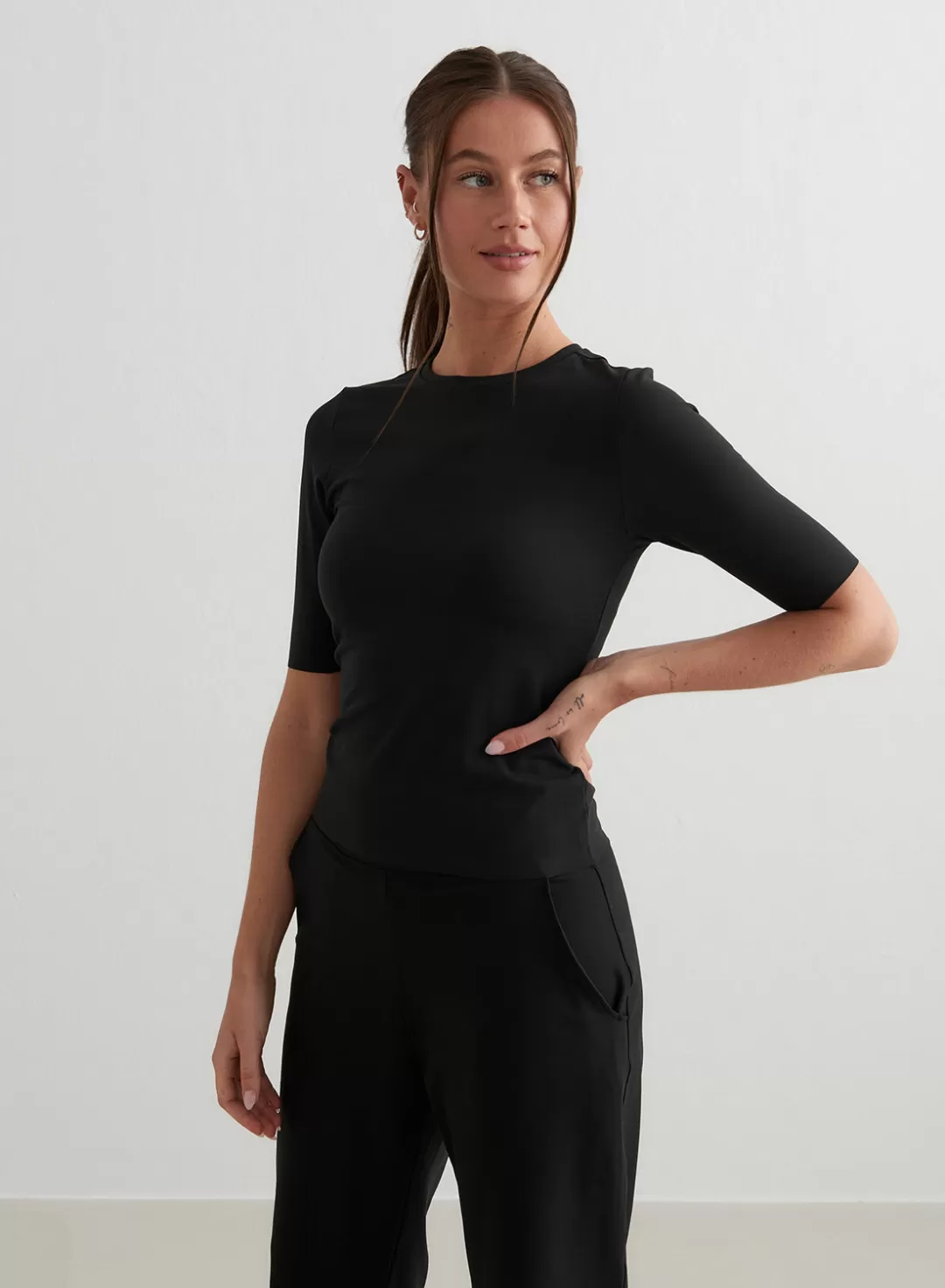 AIM’N Sense Half Sleeve Top Black Online