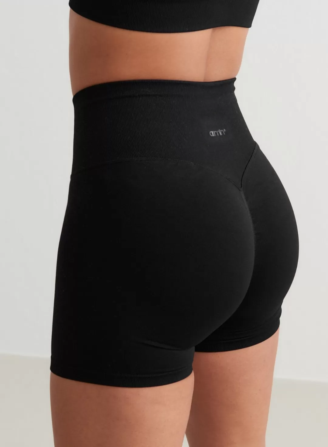 AIM’N Shape Seamless Hotpants Black New