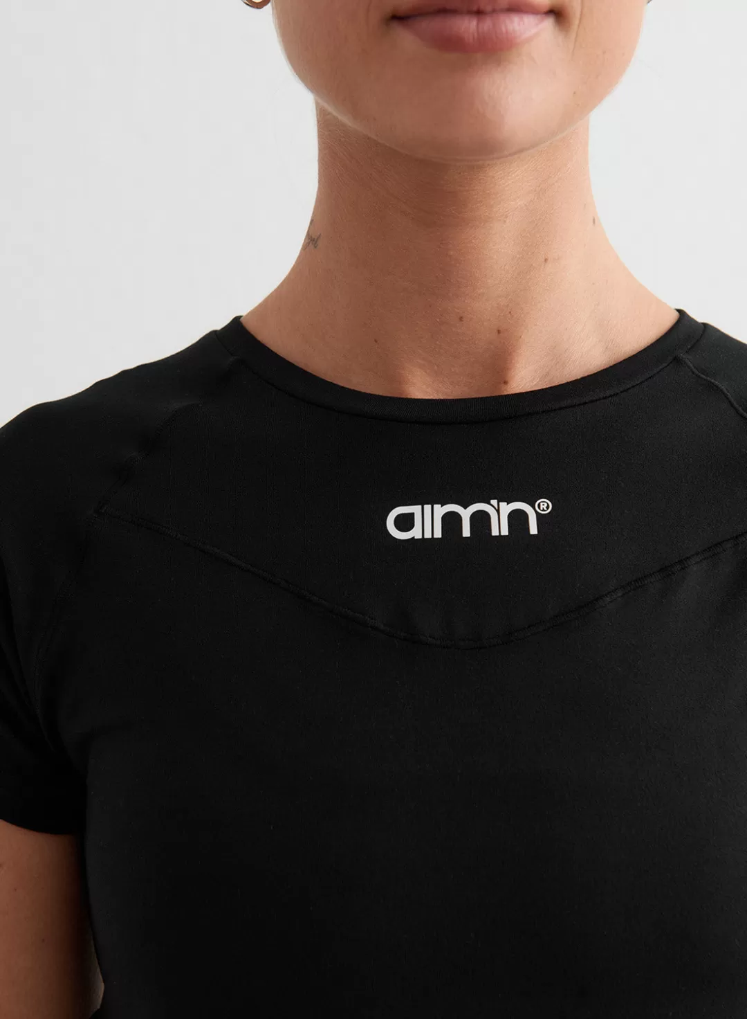 AIM’N Soft Basic Short Sleeve Black Store