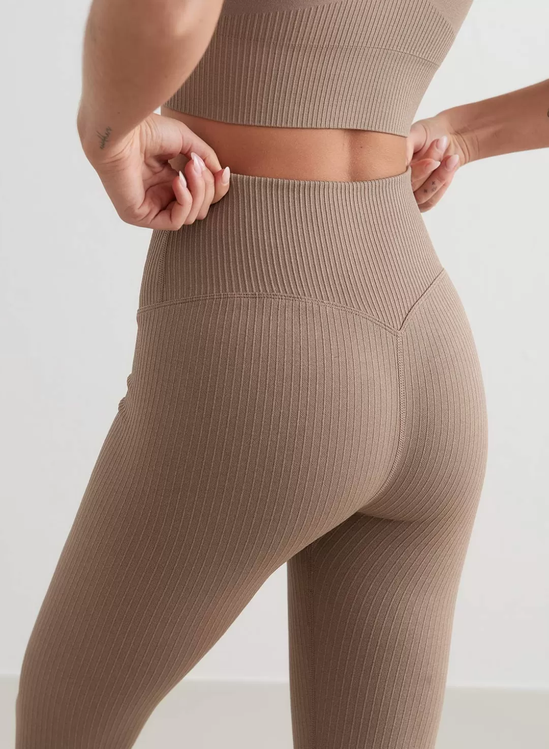 AIM’N Ribbed Seamless Tights Espresso New