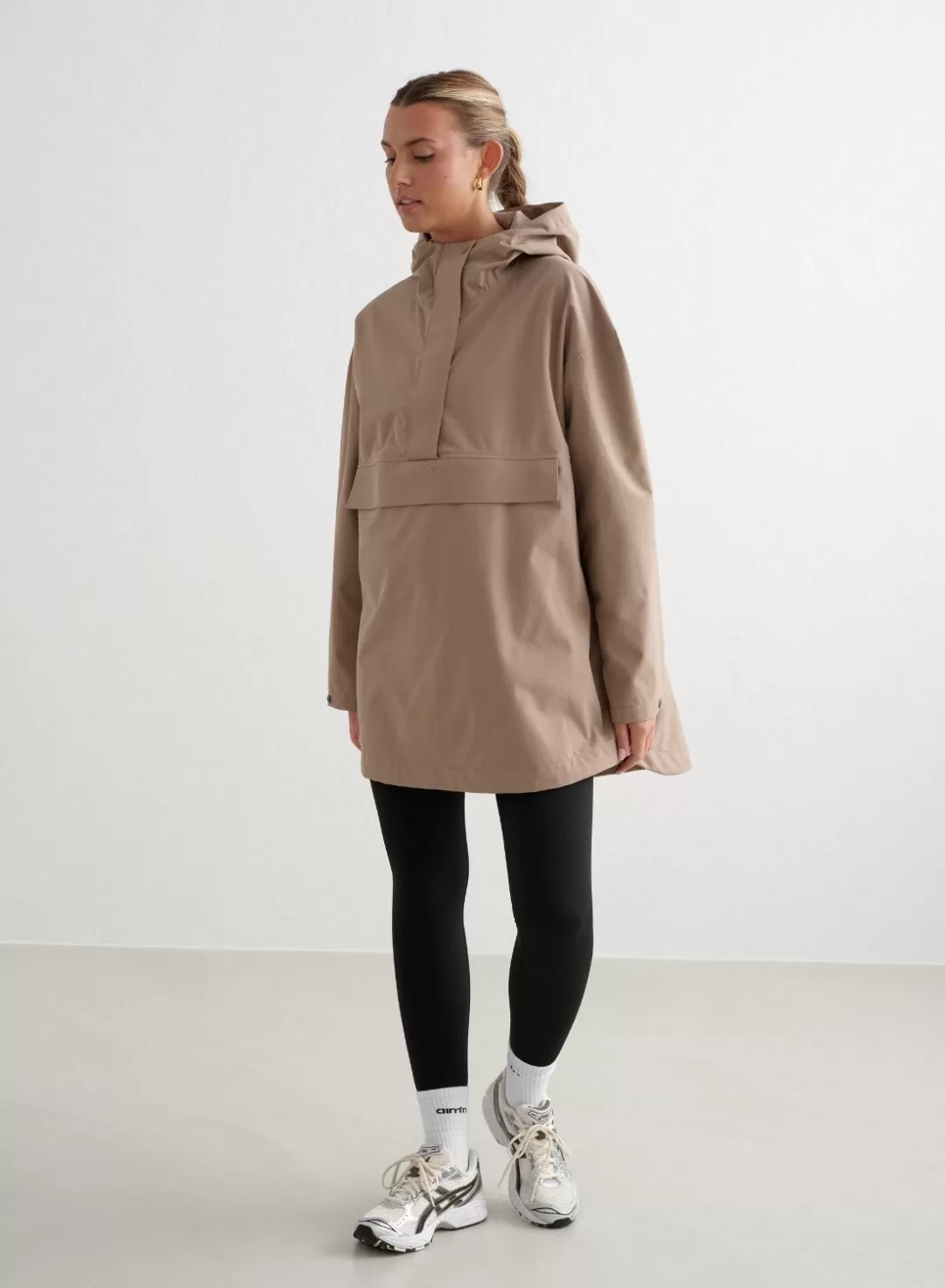 AIM’N Waterproof Oversized Anorak Espresso Hot