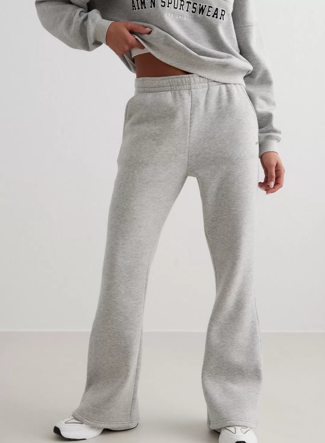 AIM’N Flare Sweatpants Grey melange Hot