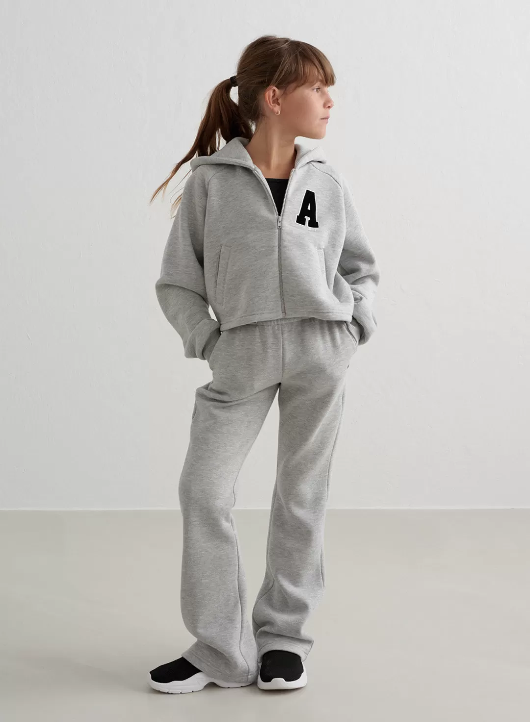 AIM’N Young Flare Sweatpants Grey melange Outlet