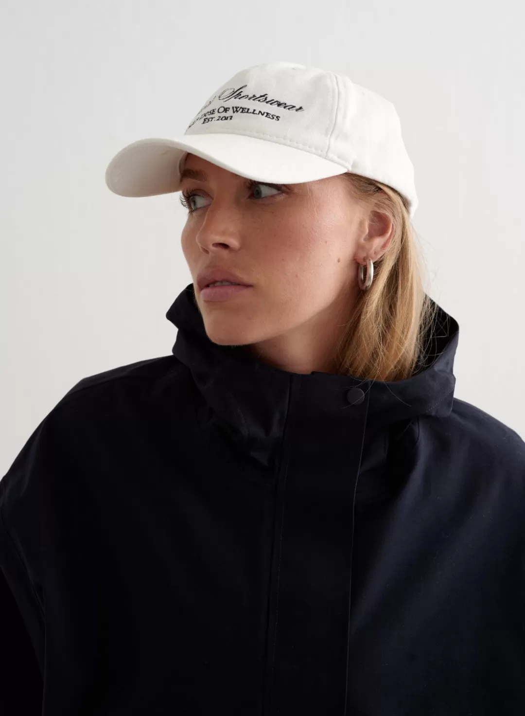 AIM’N Off White Heritage Cap Shop