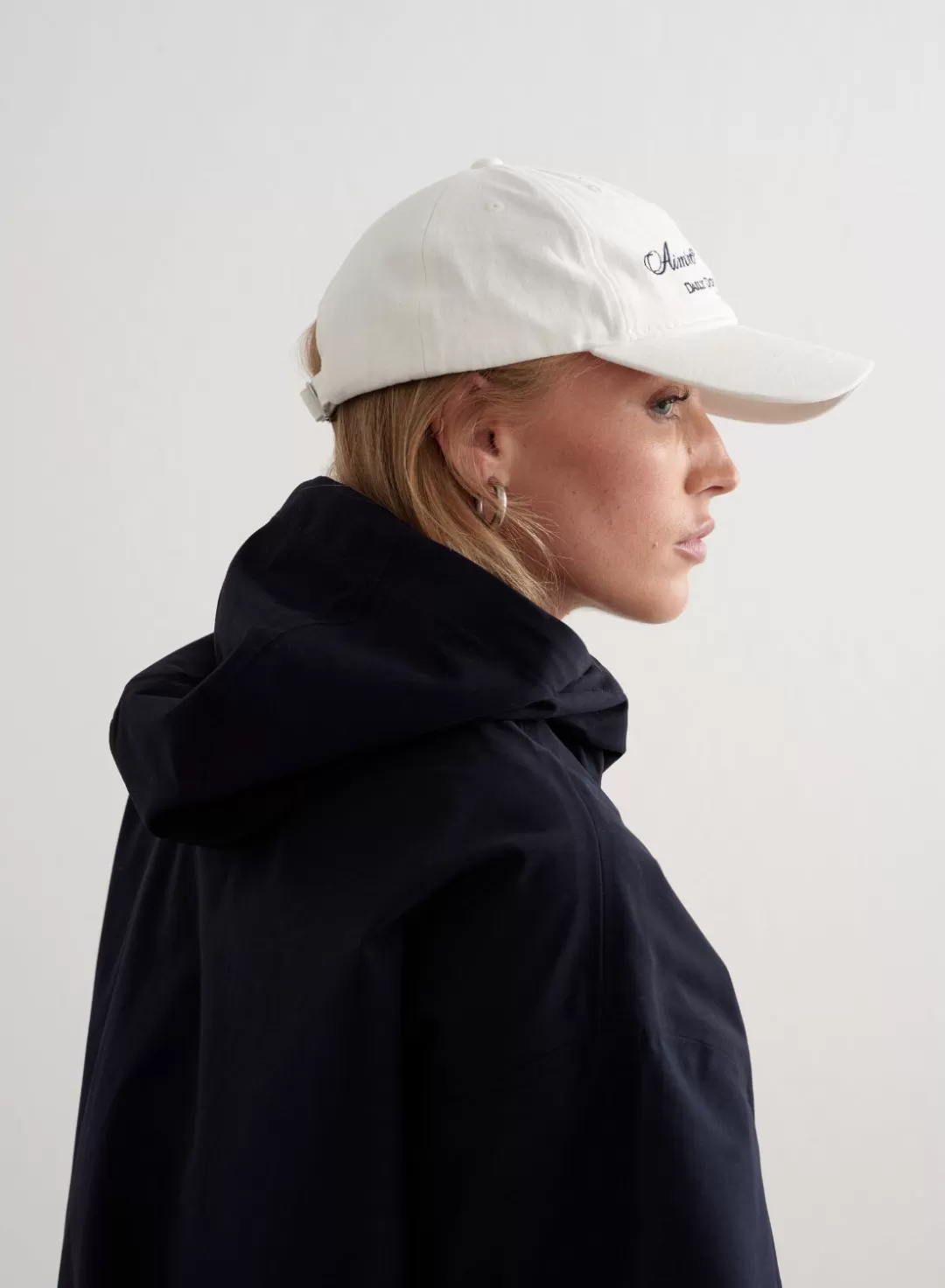 AIM’N Off White Heritage Cap Shop