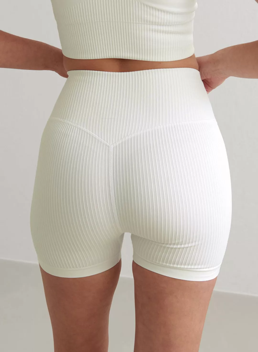 AIM’N Off-White Ribbed Midi Biker Shorts Off white Store