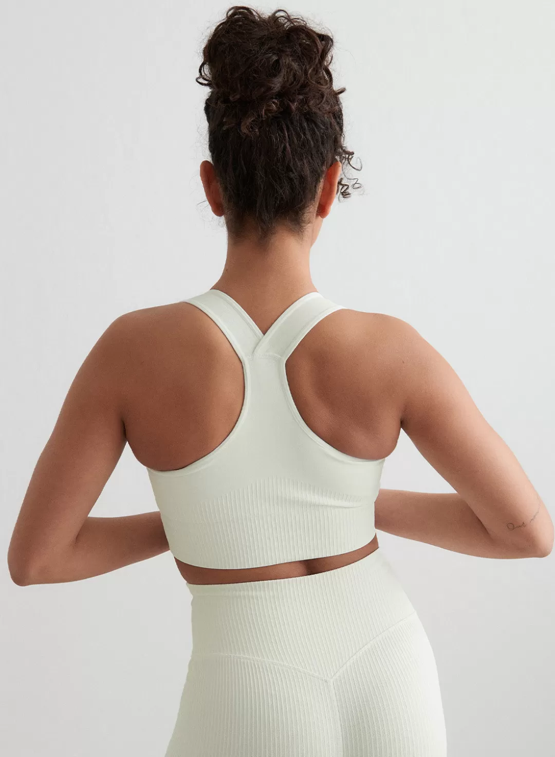 AIM’N Off-White Ribbed Seamless High Support Bra Off white Hot