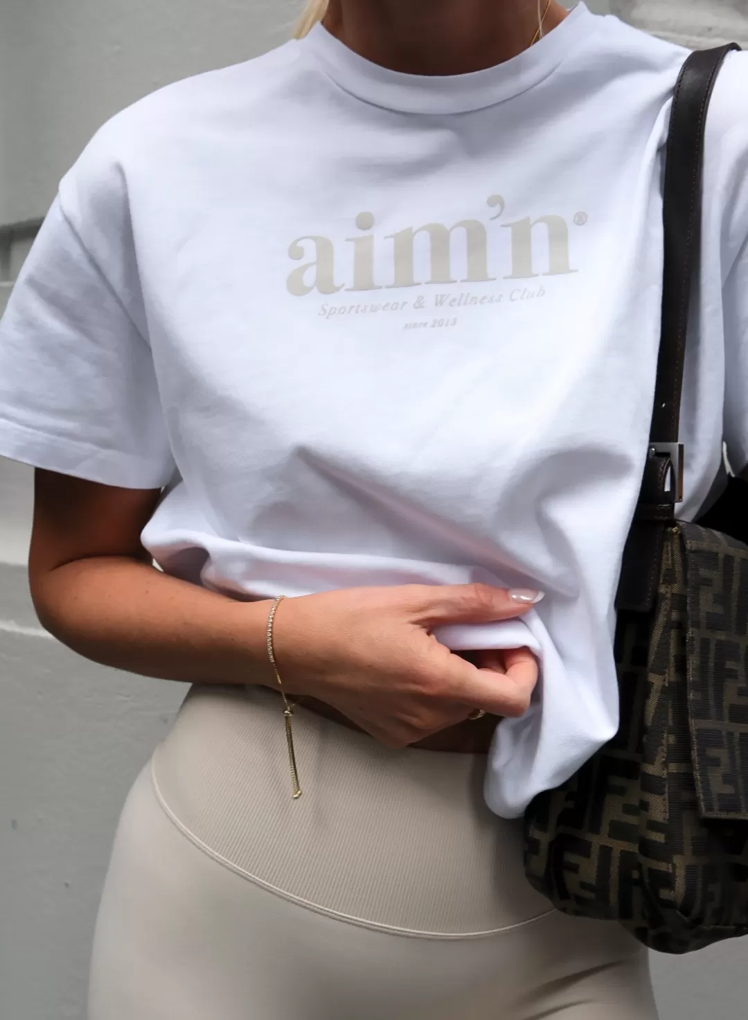 AIM’N White Club Boxy T-Shirt Shop